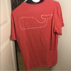 Vineyard vines coral logo tee